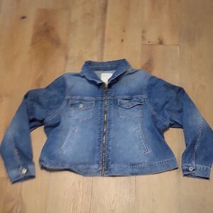 Torrid Denim Jean Jacket Plus Size 4